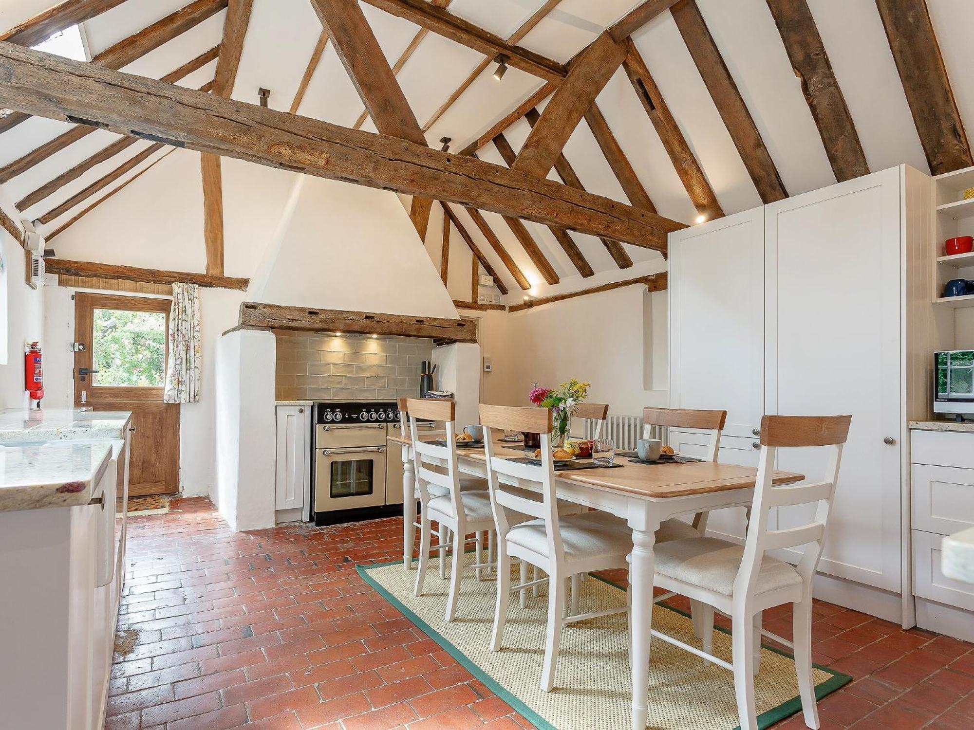Pollard Cottage Lingfield Exterior foto